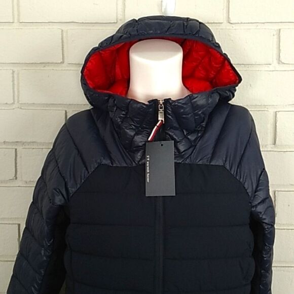 Tommy Hilfiger Hooded Packable Navy Puffer Coat. Size Medium  NWT - Picture 2 of 16